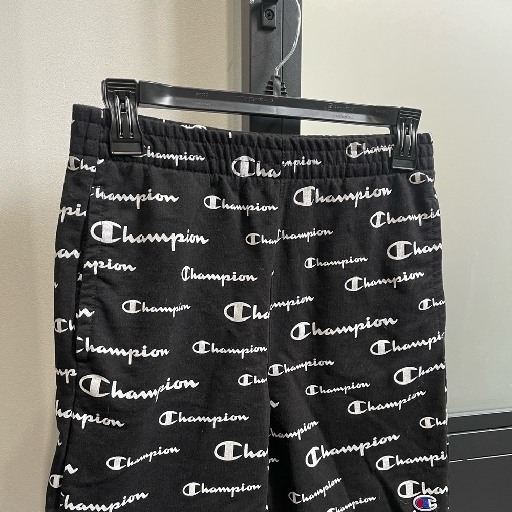 Champion Boys Size Youth Large Shorts - Picture 2 of 4